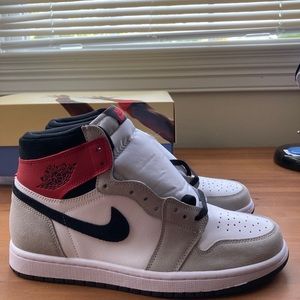 Jordan 1 smoke grey DS SIZE 10.5